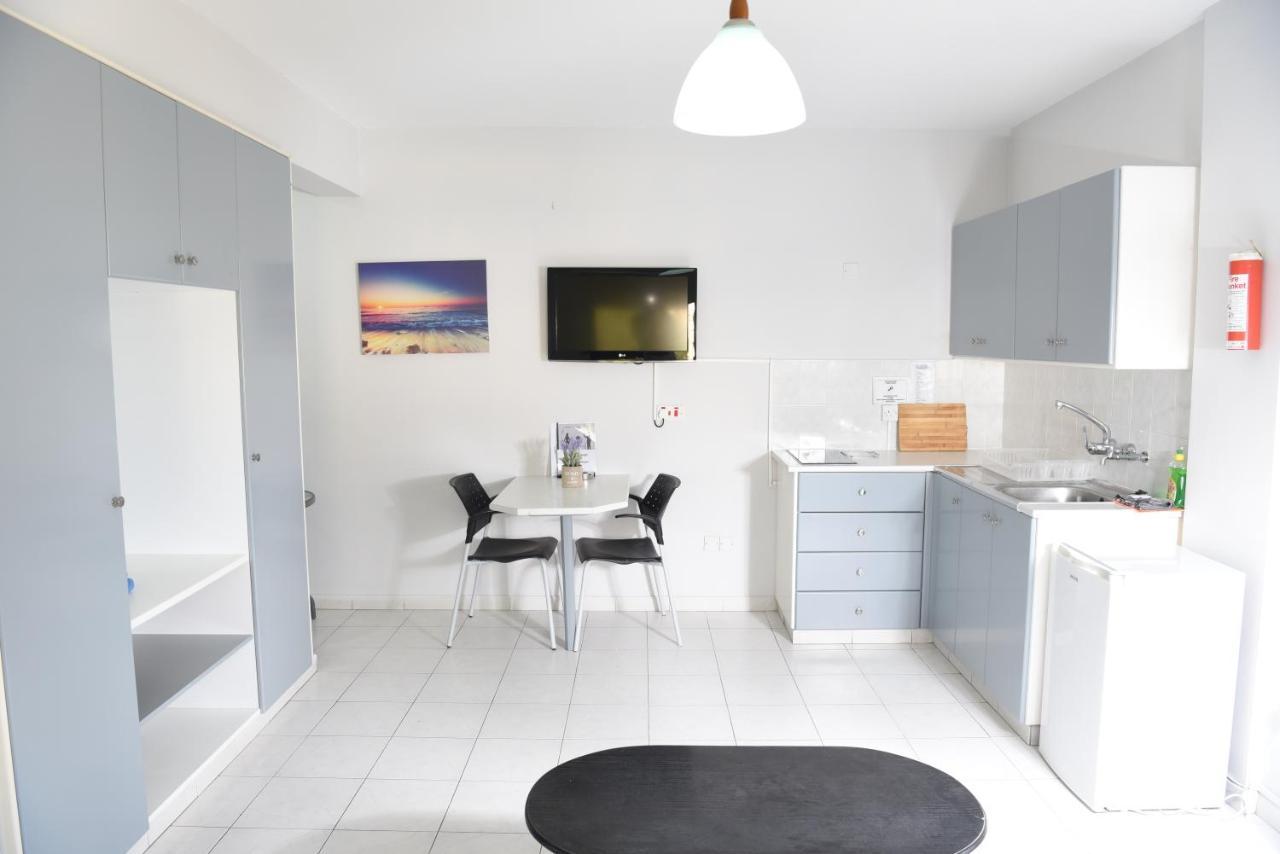 Tycoon Apartments Limassol Luaran gambar