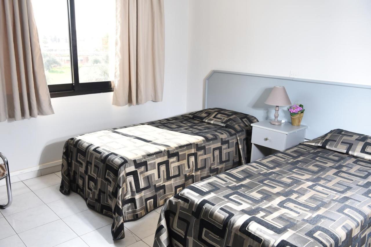 Tycoon Apartments Limassol Luaran gambar