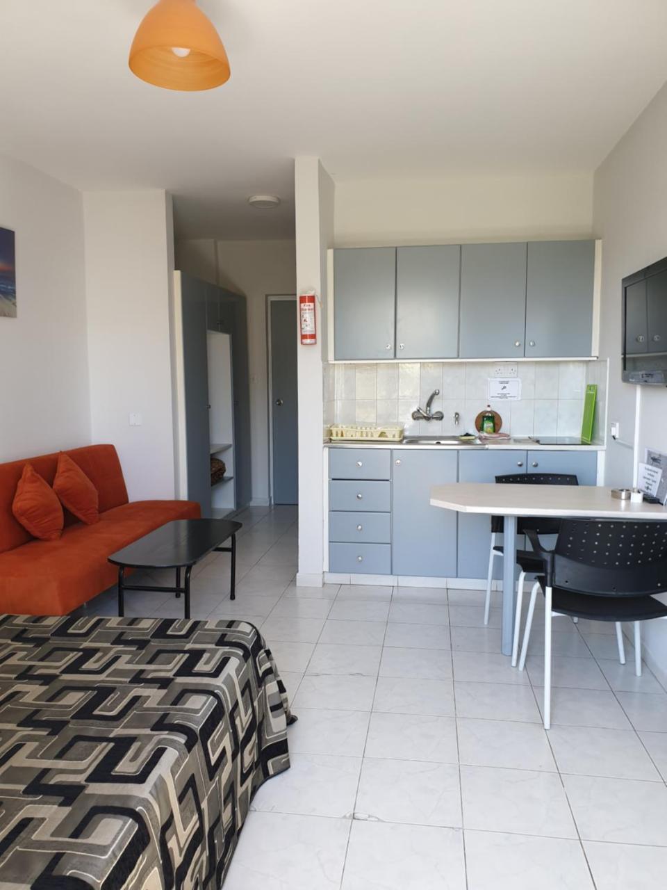Tycoon Apartments Limassol Luaran gambar