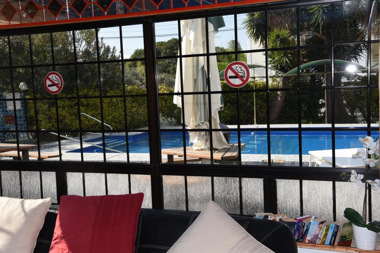 Tycoon Apartments Limassol Luaran gambar