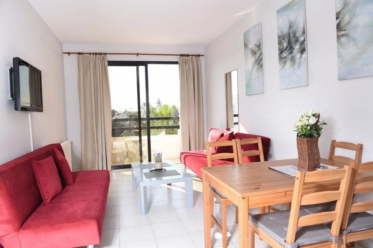 Tycoon Apartments Limassol Luaran gambar